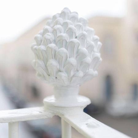 Eden Suite - Central Apartment With Balcony - Molfetta Exterior foto