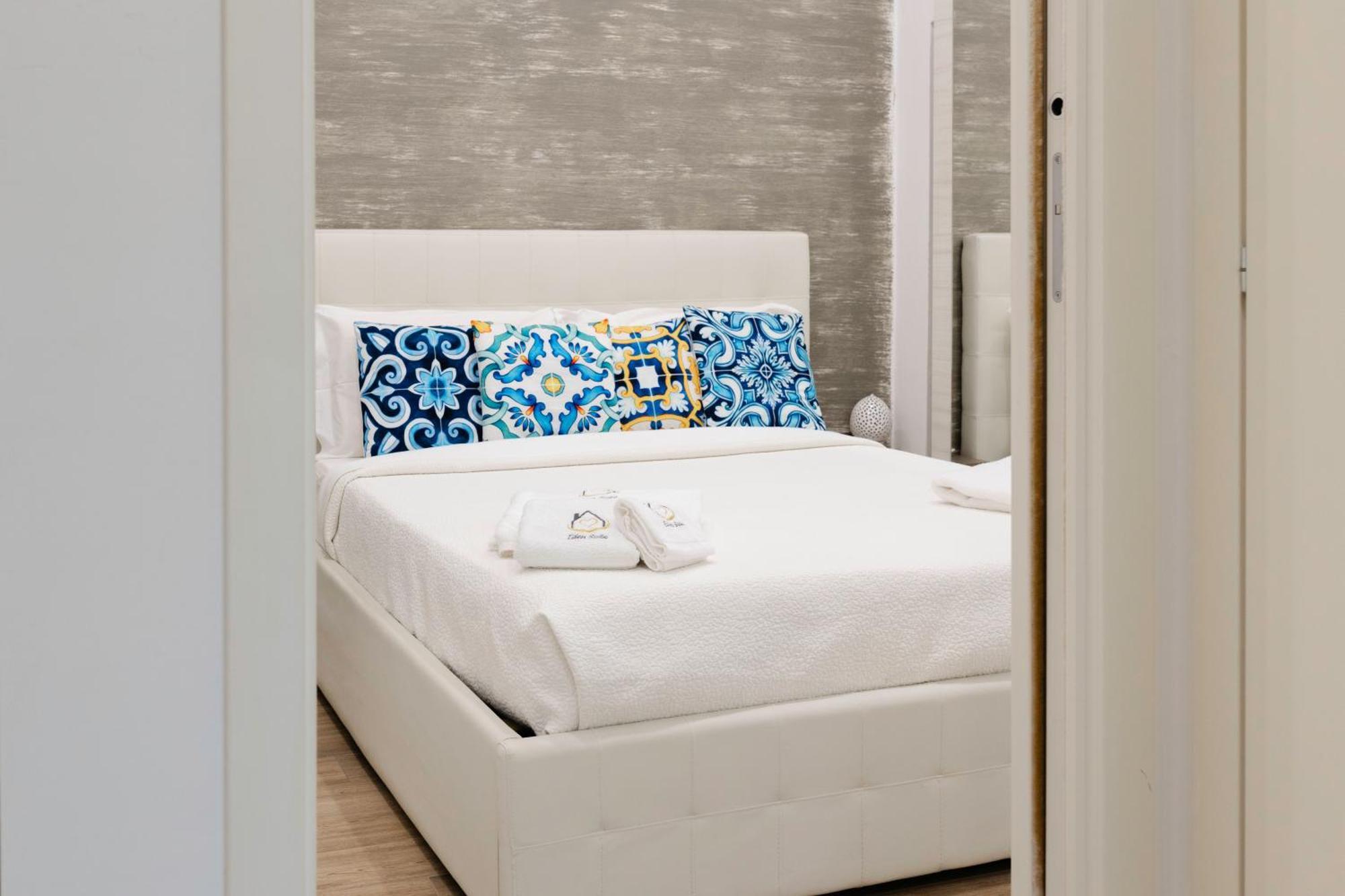 Eden Suite - Central Apartment With Balcony - Molfetta Exterior foto